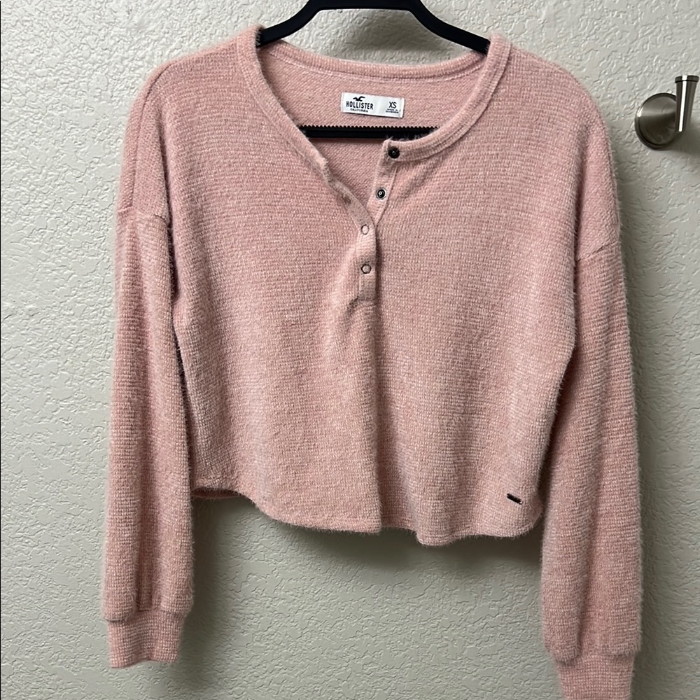 Hollister Pink Cropped Sweater